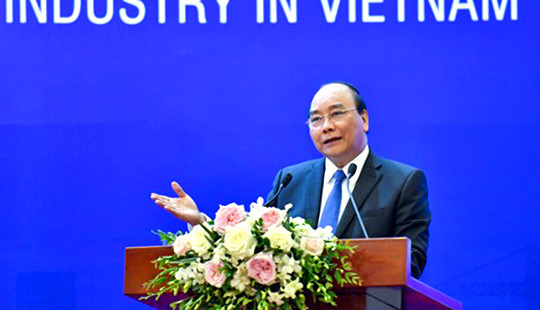Thủ tướng: Sản phẩm CNHT đáp ứng 45% nhu cầu sản xuất, tiêu dùng nội địa vào năm 2020