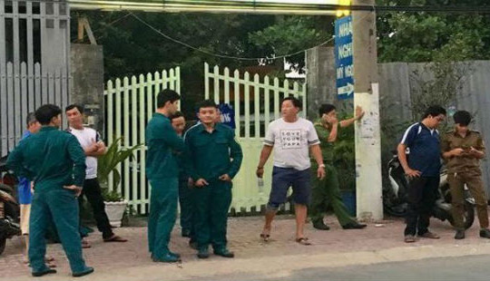 Phát hiện thi thể đàn ông treo lơ lửng trong nhà nghỉ