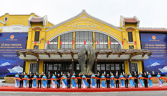 Thủ tướng dự khai trương, thông tuyến 3 công trình trị giá 20 nghìn tỷ đồng tại Quảng Ninh