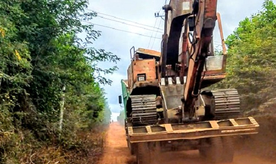 Vụ 2.500m3 cát lậu ở Mang Yang: Truy tìm máy xúc tang vật