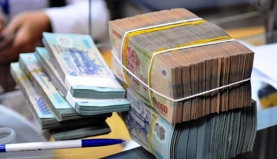 Tiếp tục giám sát chặt chẽ việc cơ cấu lại các TCTD gắn với xử lý nợ xấu