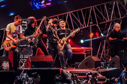 V-Rock 2019: “Chúng tôi luôn chơi các tác phẩm với tinh thần của Trần Lập”