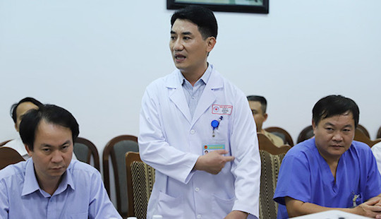 Vụ xe rơi xuống vực đèo Hải Vân: Cánh tay đứt lìa của nữ sinh được tìm kiếm và nối lại