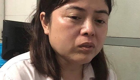 Làm giả tài liệu, giấy tờ để lừa đảo chiếm đoạt hàng tỷ đồng