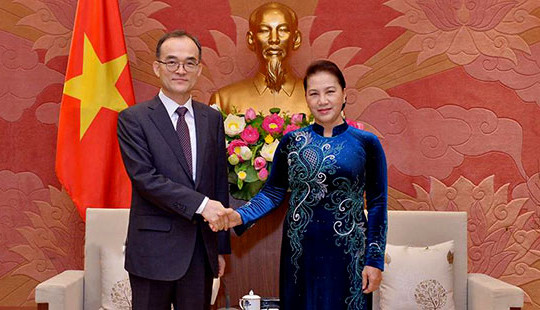 Chủ tịch Quốc hội Nguyễn Thị Kim Ngân tiếp Viện trưởng Viện Công tố tối cao Hàn Quốc