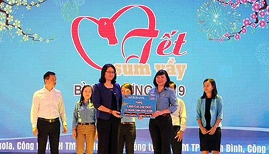 Agribank dành 40 tỷ đồng triển khai chương trình Tết cho người nghèo