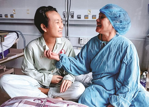 Hạt giống tình người và sự hồi sinh kỳ diệu