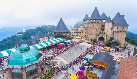 “Lạc lối” ở Sun World