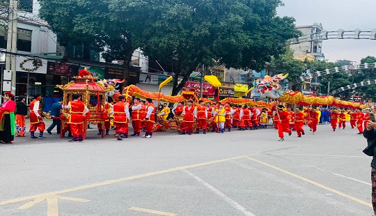 Tưng bừng Lễ hội Đền Thượng xuân Kỷ Hợi