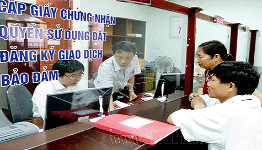 TPHCM: Rút ngắn thời gian giải quyết thủ tục nhà đất còn 15 ngày