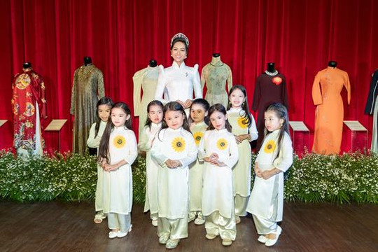 H'Hen Niê trở thành Đại sứ hình ảnh của Lễ hội Áo dài TP.HCM 2019