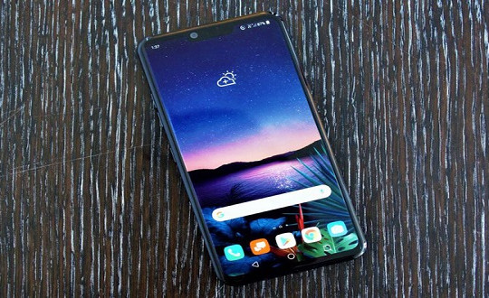 LG tung ra smartphone trong mơ: mở khóa bằng tĩnh mạch bàn tay, màn hình là loa và thao tác từ xa