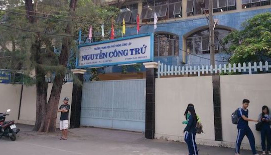 Thi nấu ăn ở trường, nam sinh bị bỏng do bình gas mini phát nổ