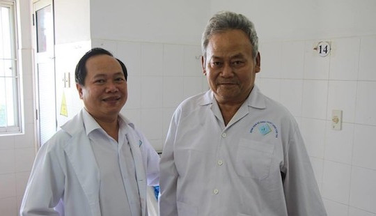 Giành giật sự sống cho bệnh nhân bị hoại tử đại tràng nặng
