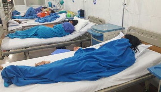 Phạt gần 100 triệu đồng cửa hàng bánh mì khiến 88 người bị ngộ độc