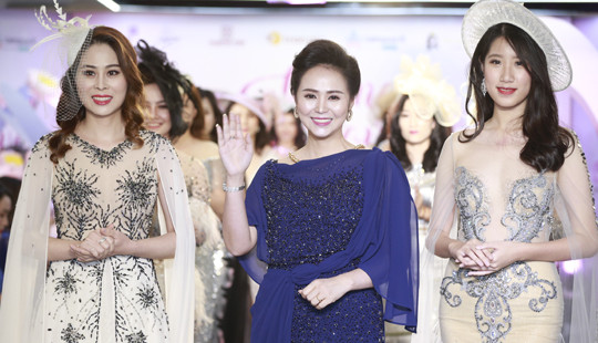 "Women in Love": Đêm thời trang thu hút hàng trăm CEO