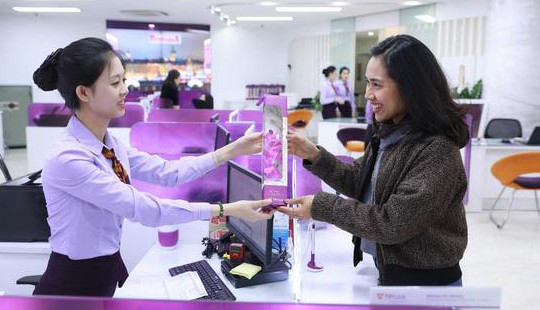 TPBank tri ân khách hàng nữ dịp 8/3