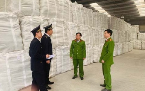 Bắt giữ hơn 18 nghìn tấn xi măng giả nhãn mác, bao bì