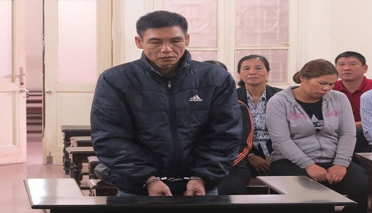 Mâu thuẫn gia đình, em trai giết anh ruột