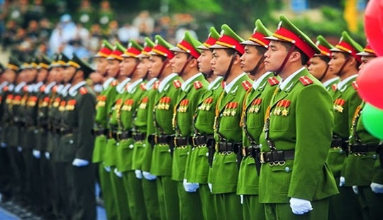 Hoan hô Điều 43
