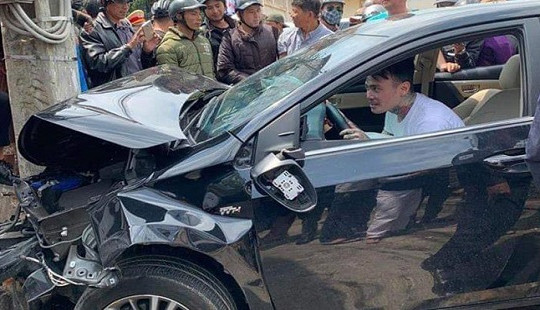 Thanh niên ngáo đá gây TNGT liên hoàn ở Đà Lạt là Việt kiều Mỹ