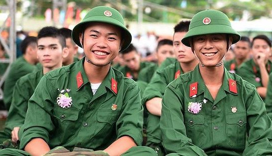 Trường quân đội không tuyển thí sinh có hình xăm