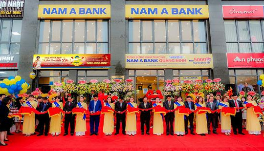 Nam A Bank khai trương chi nhánh đầu tiên ở Quảng Ninh