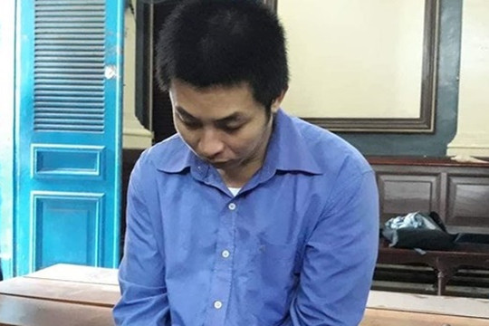 Đâm vợ tử vong vì tin nhắn tình cảm với người đàn ông khác