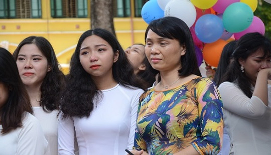 Xây dựng hình ảnh tốt về nhà giáo
