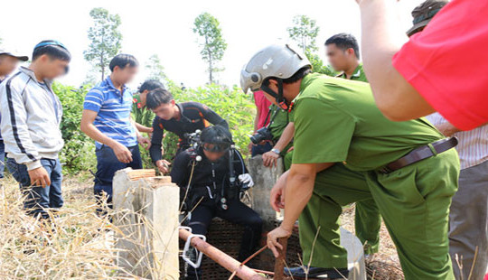 Nghi án cha đẻ ném con nhỏ xuống giếng sau khi cãi nhau với vợ