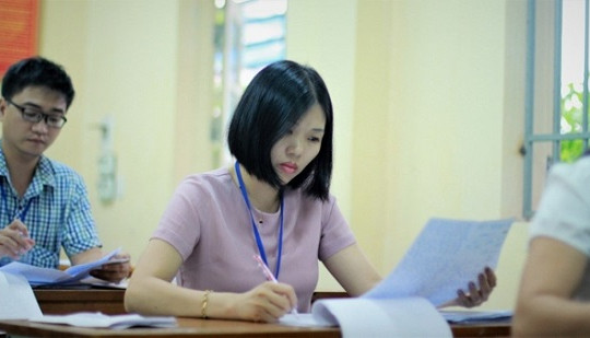 Phòng chấm bài thi tự luận không được kết nối Internet
