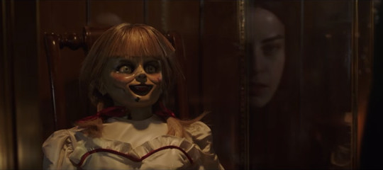 Annabelle: Ác quỷ trở về tung trailer "rợn tóc gáy"