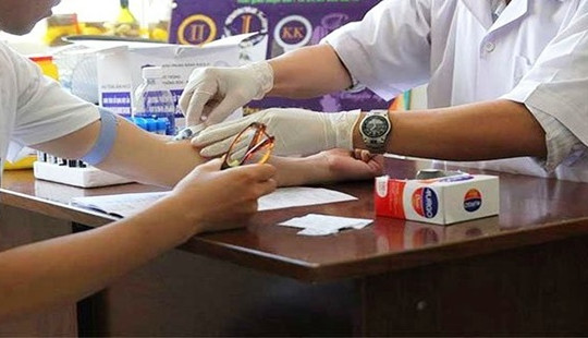 Cần xử lý nghiêm đối tượng dùng hung khí tấn công khiến nhiều người bị phơi nhiễm HIV