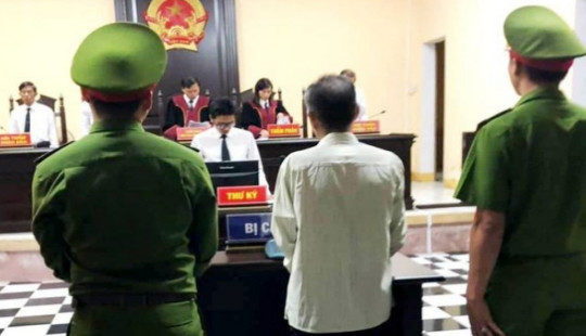 Xâm hại học sinh, thầy giáo lãnh án chung thân