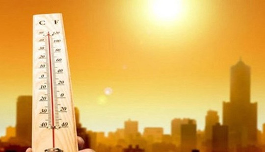 Nắng nóng trên khắp cả nước, có nơi 40 độ C