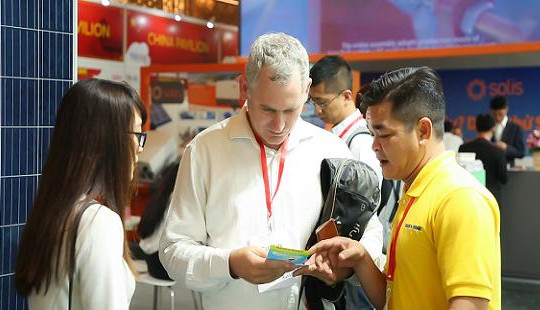 Nam A Bank mang "tín dụng xanh" đến doanh nghiệp ngành năng lượng tái tạo