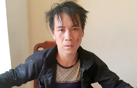 Cha ruột chém 2 con trọng thương