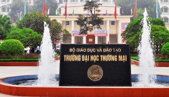 Thí sinh Hòa Bình gian lận điểm thi vào ĐH Thương mại tự xin thôi học