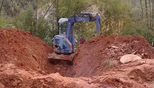 Phát hiện thi thể người phụ nữ bị vùi lấp dưới giếng hoang ở Yên Bái