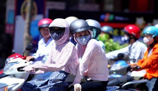Nắng nóng gay gắt tiếp tục xuất hiện ở miền Bắc, Hà Nội có thể vượt ngưỡng 40 độ