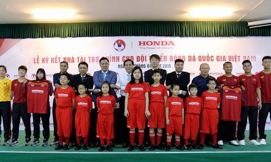 Honda Việt Nam trở thành nhà tài trợ chính cho Bóng đá Việt Nam giai đoạn 2019-2021