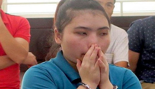 Dựng chuyện tình tay 3 trắc trở, người phụ nữ lừa bác dâu hàng trăm triệu