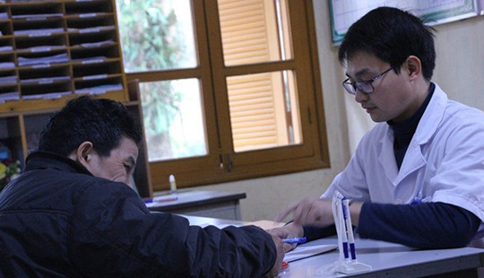 Bác sĩ trẻ lên non: Viết tiếp trang sử “đâu cần thanh niên có”