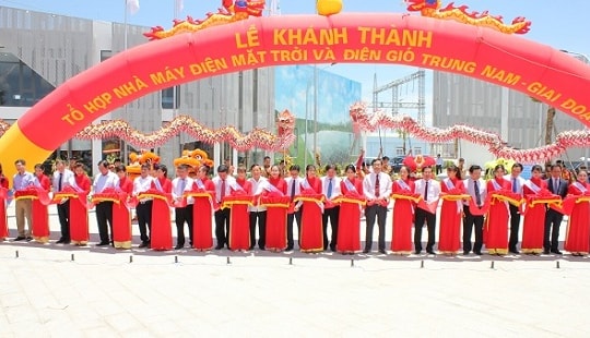 Trung Nam Group khánh thành tổ hợp nhà máy điện mặt trời và điện gió tại Ninh Thuận