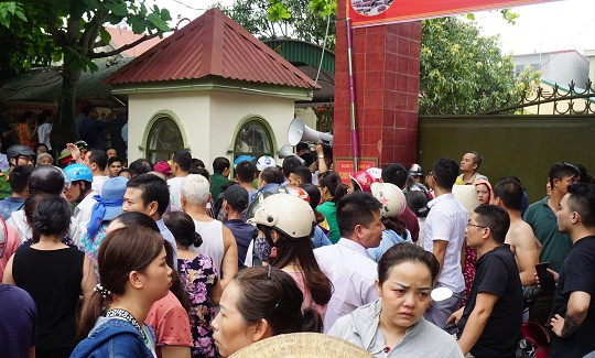 Nghệ An: Cháy ở trường mầm non, hàng trăm học sinh phải sơ tán