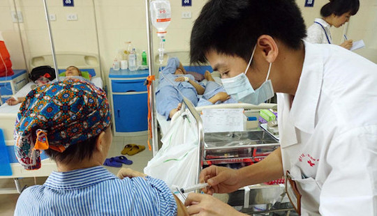 Bệnh viện K sẽ có thuốc điều trị ung thư phổi giá rẻ cho người bệnh