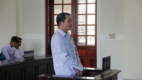 Đâm chết con vì mâu thuẫn, cha lĩnh 15 năm tù