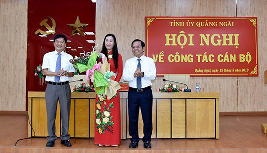 Công bố quyết định của Bộ Chính trị chuẩn y Phó Bí thư Tỉnh ủy Quảng Ngãi