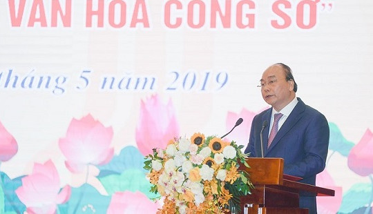 Phát động phong trào “cán bộ, công chức, viên chức thi đua thực hiện văn hoá công sở”