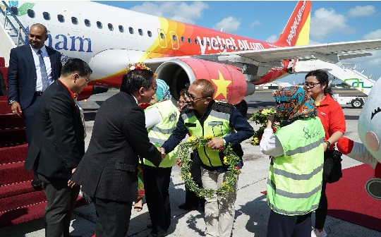 Các đại sứ và Tổng lãnh sự các nước ASEAN tại Việt Nam bay cùng Vietjet trên chuyến bay đầu tiên đến Bali